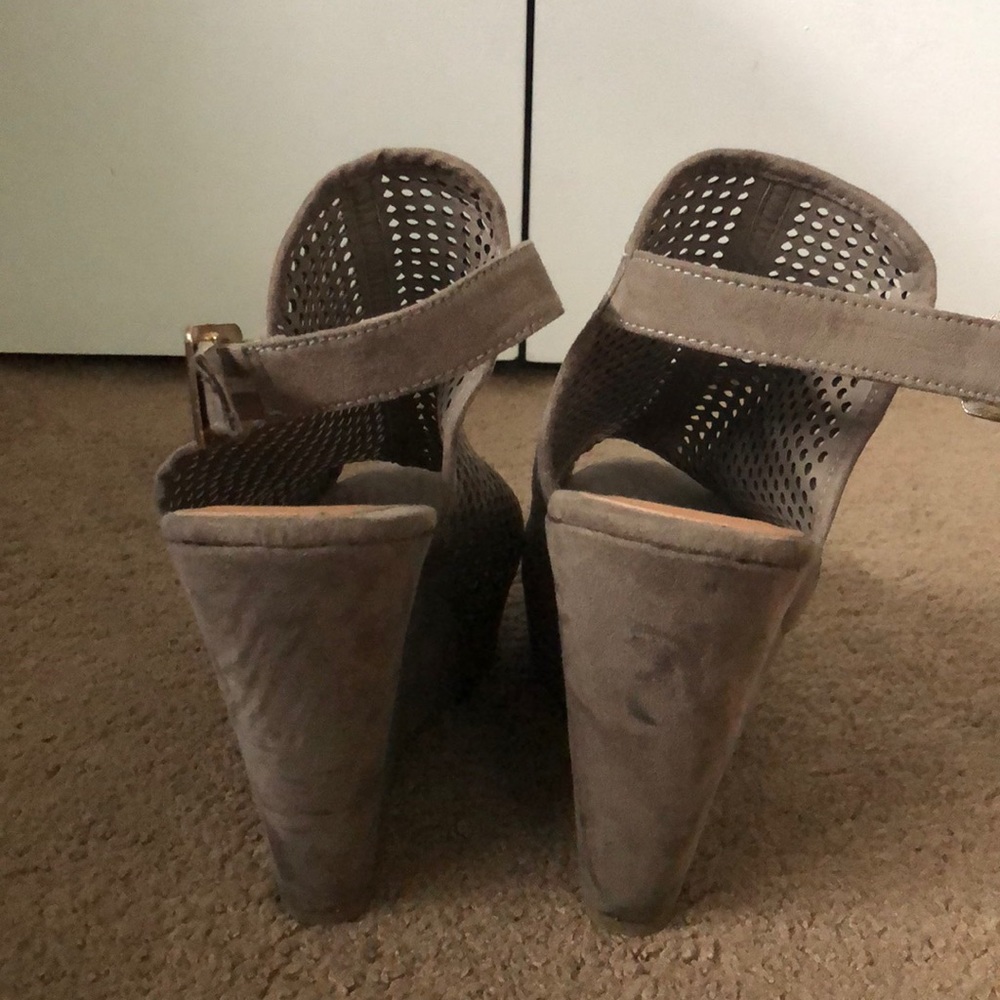 Wedges - Picture 3 of 3